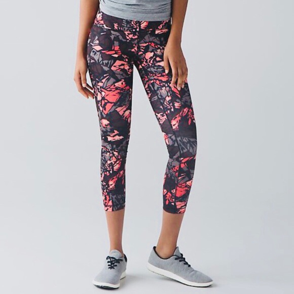 🍋NWOT Lululemon High Times leggings w/ FREE tote